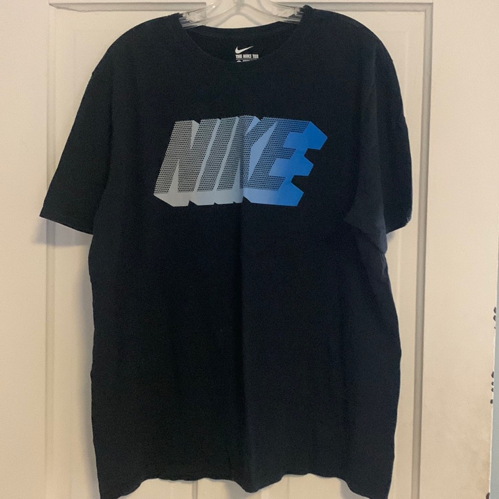 Nike Tee